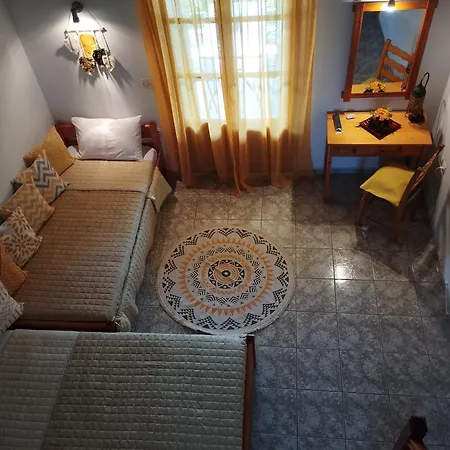Smaragdi Studios